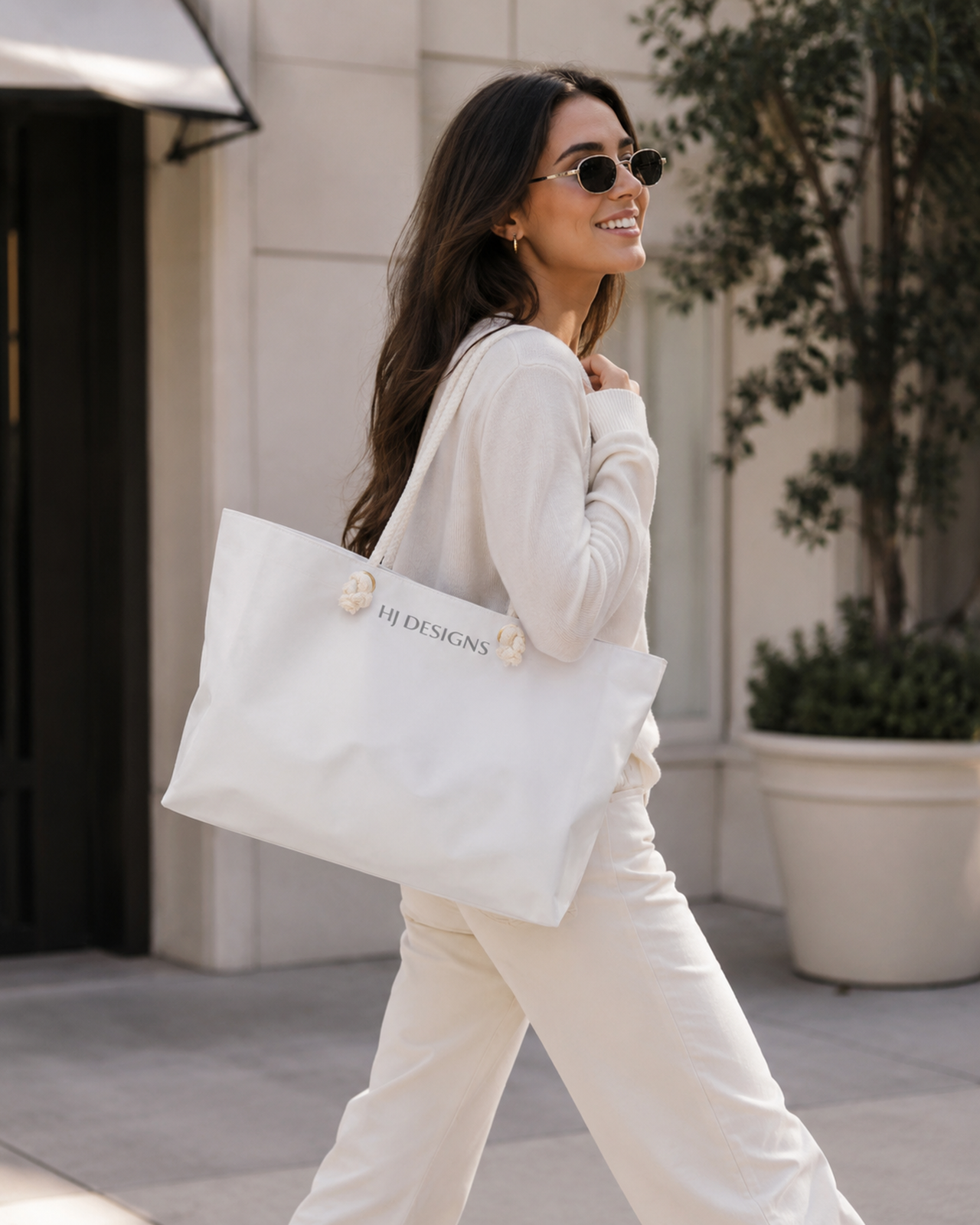 The Everyday Luxe Weekender - White