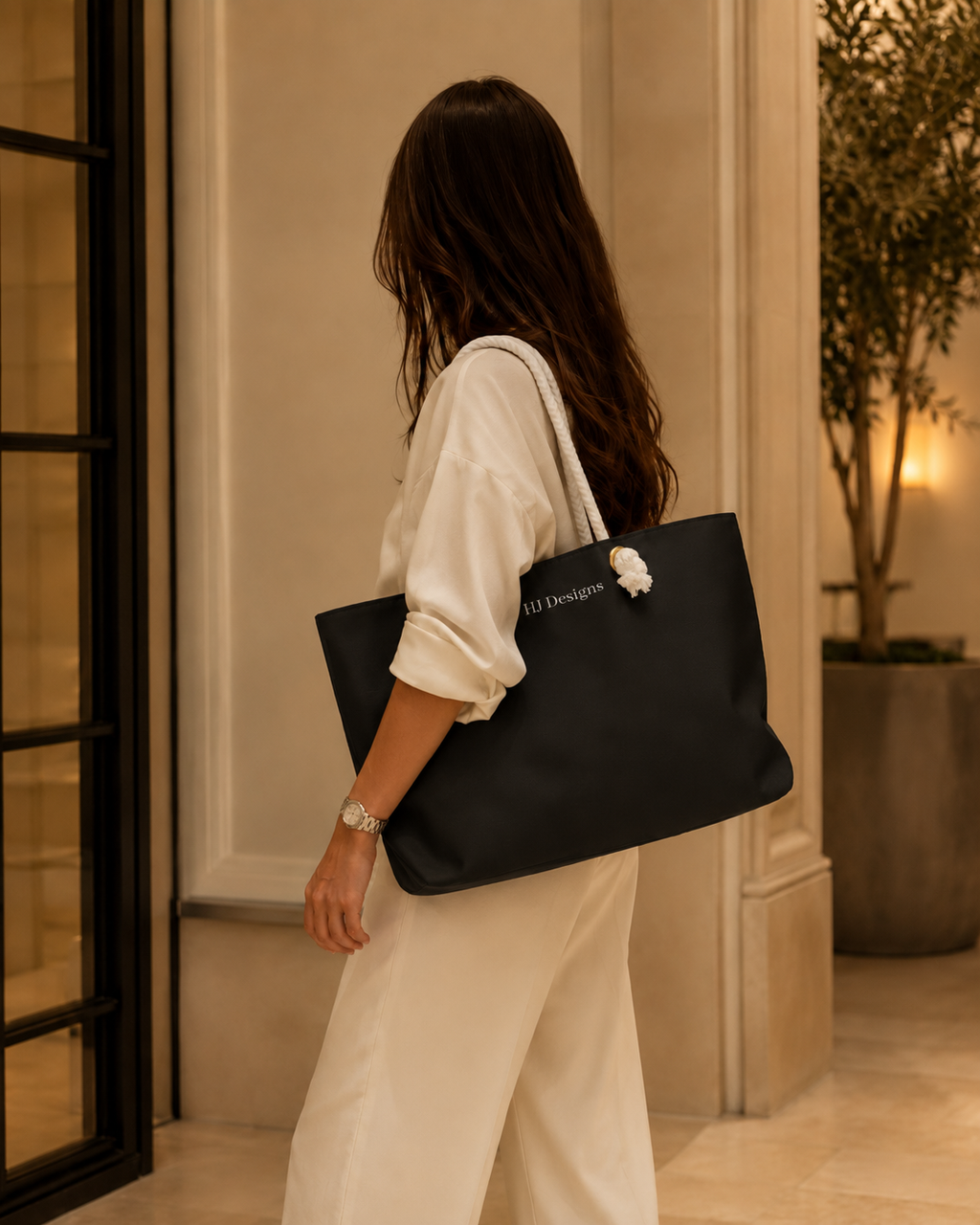 The Everyday Luxe Weekender - Black